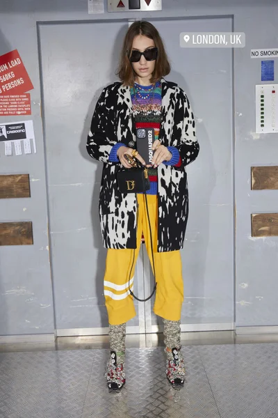 Look 37